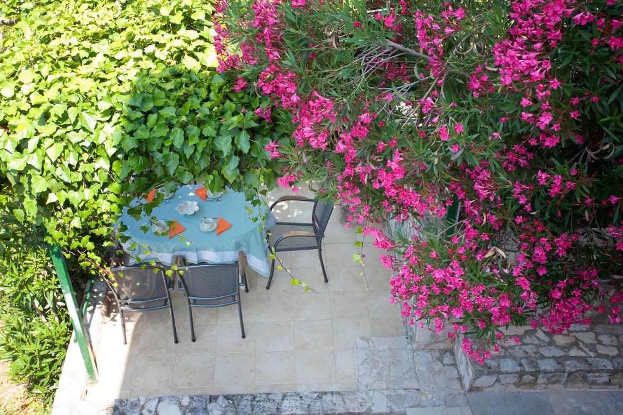Apartments Lina 2023 Rabac Exterior foto