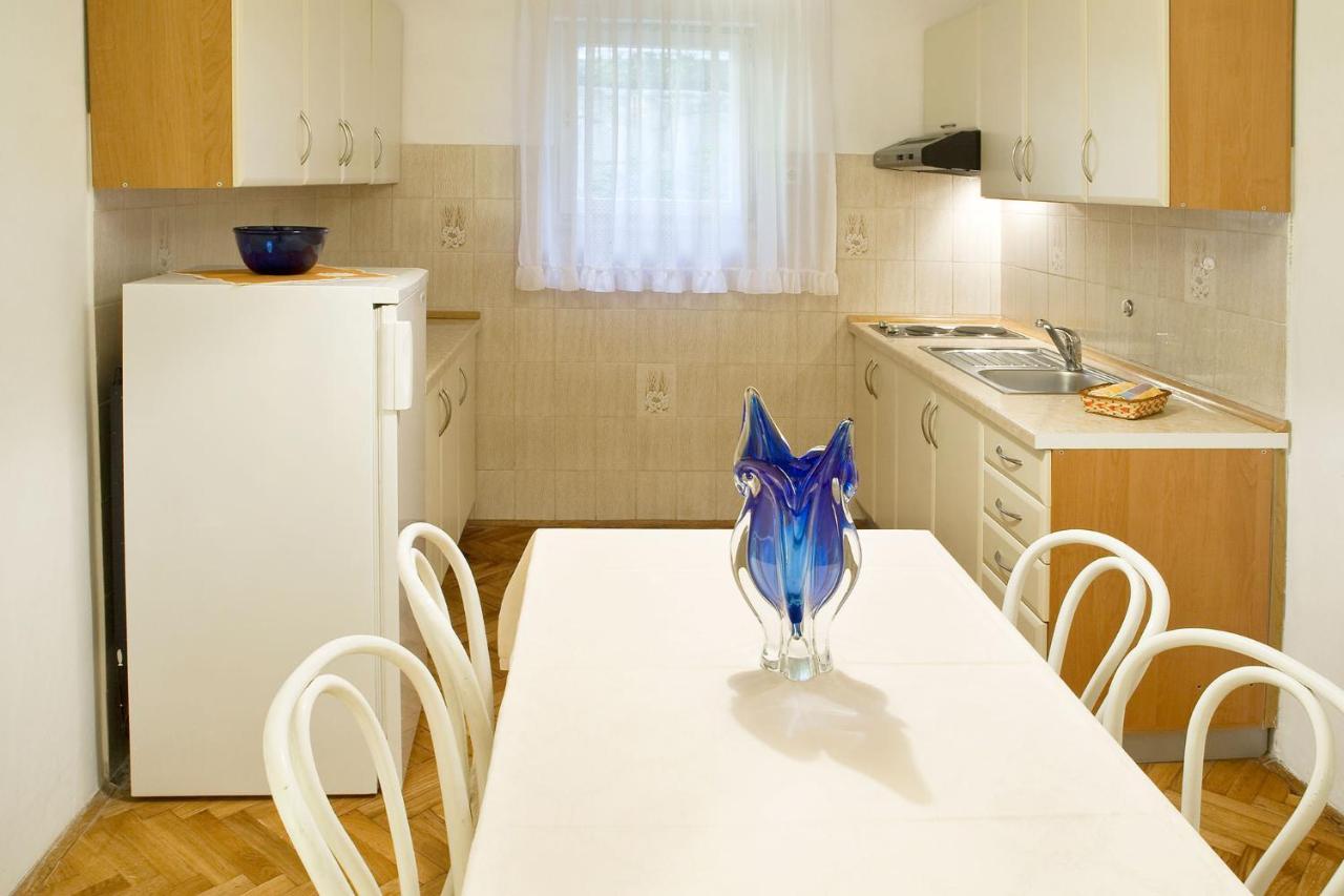 Apartments Lina 2023 Rabac Exterior foto