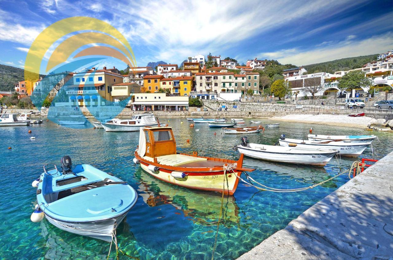 Apartments Lina 2023 Rabac Exterior foto