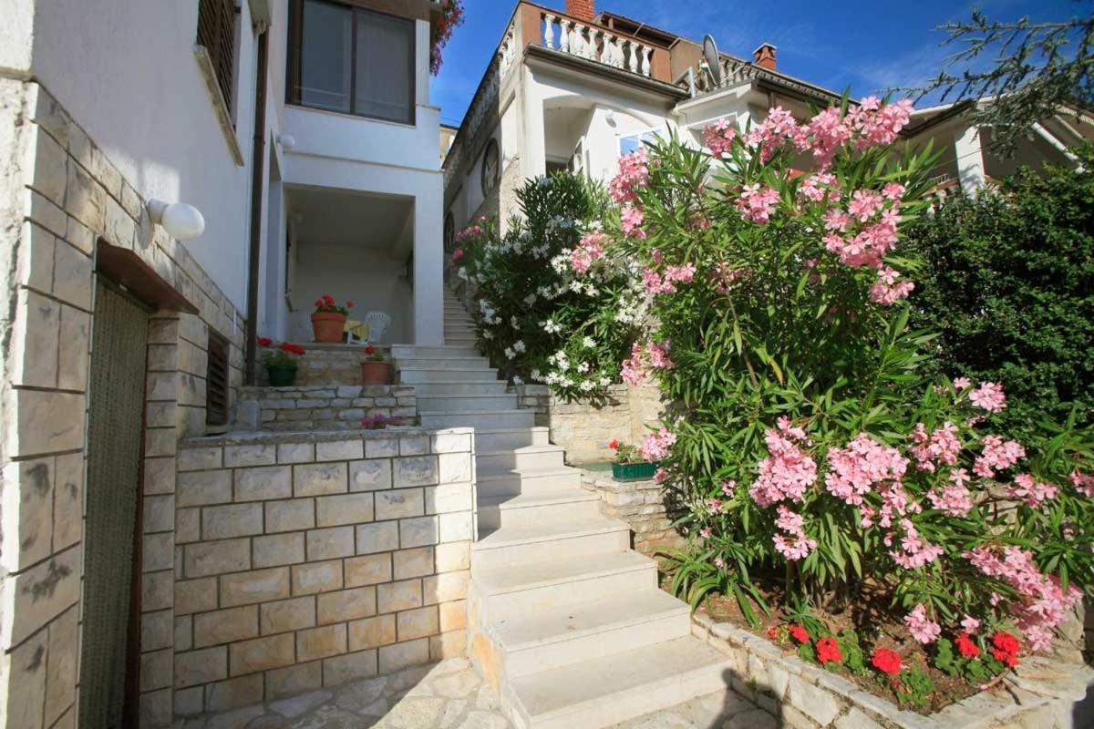 Apartments Lina 2023 Rabac Exterior foto